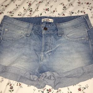Hollister High-Waisted Jean Shorts